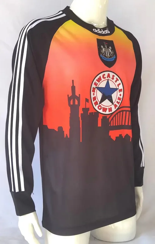 Newcastle United 1996/97 de Portero Camiseta Manga Larga Orange — 1