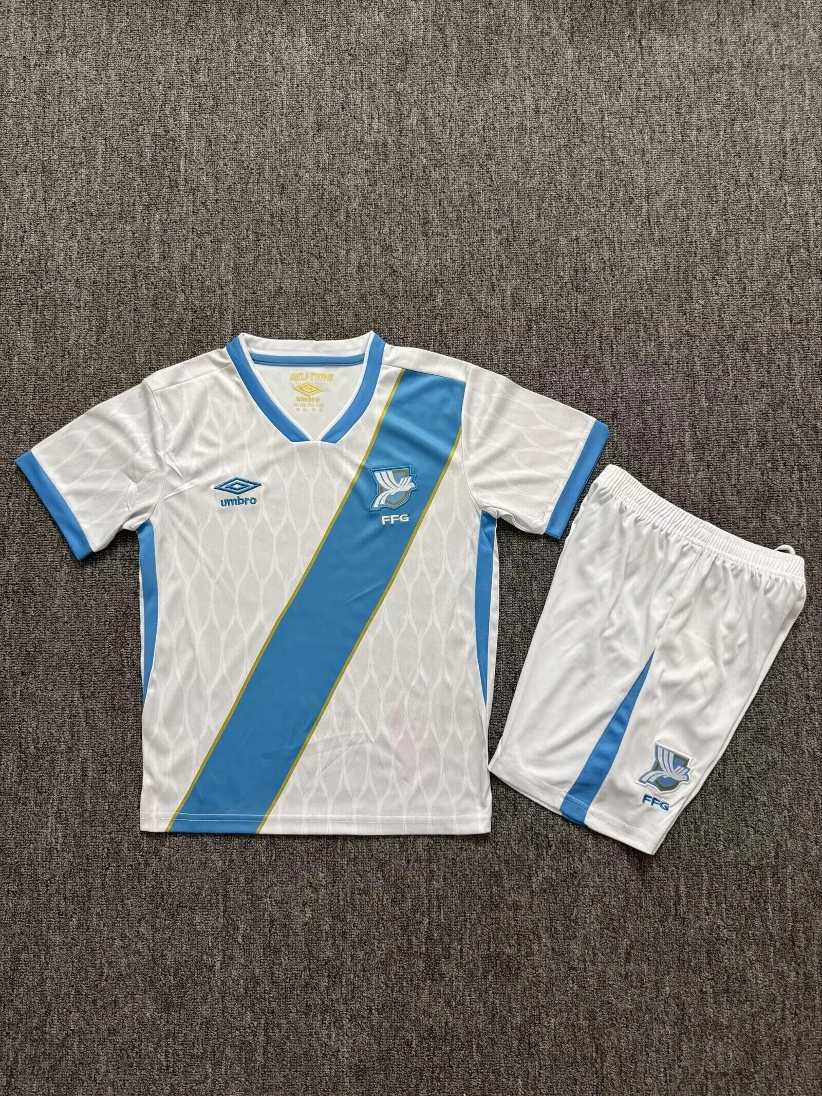 Guatemala 2026/27 Home Kids Kit — 2
