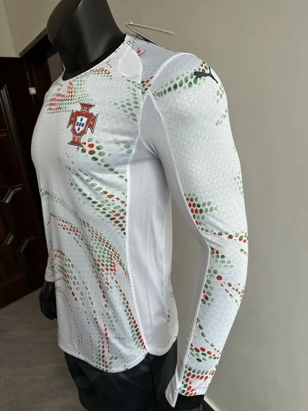 Portugal 2025 Away Shirt Long Sleeve Player Version — 2