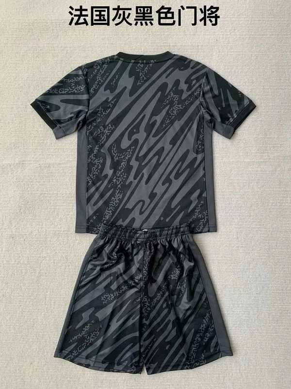 France 2024 Goalkeeper Kids Kit Black — 2