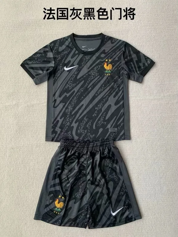 France 2024 Goalkeeper Kids Kit Black