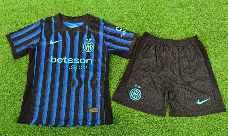 Inter Milan 2025/26 Domicile Ensemble Enfant Version Joueur — 1