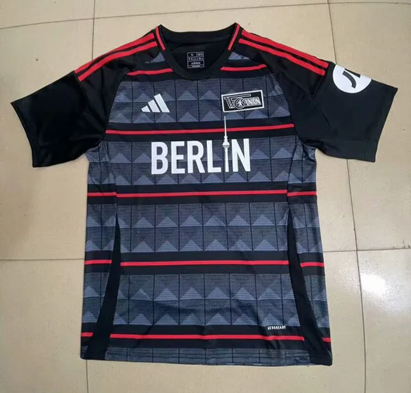 Union Berlin 2024/25 Maillot Manches Courtes Black — 2