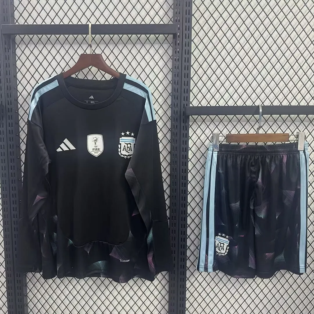 Argentina 2025/26 Goalkeeper Shirt Long Sleeve — 1