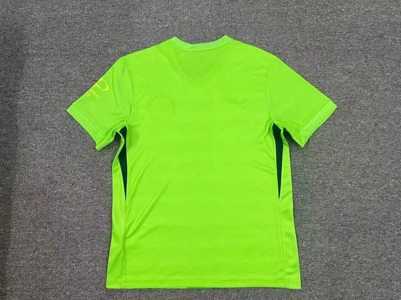 Wolfsburg 2024/25 Heim Trikot Kurzarm — 2
