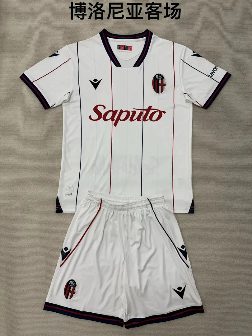 Bologna 2025/26 Away Kids Kit