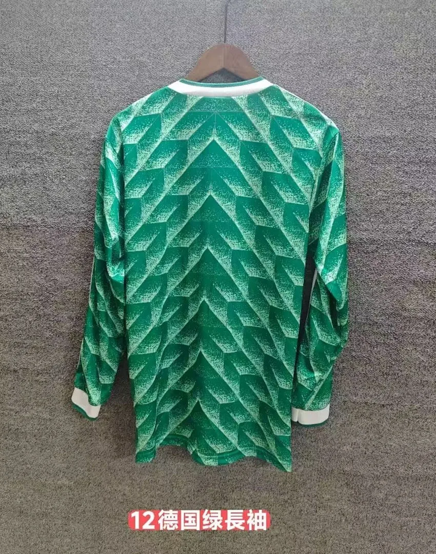 Netherlands 1988 Away Shirt Long Sleeve