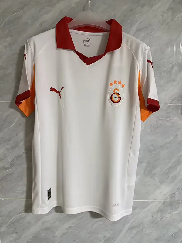 Galatasaray 2025/26 Away Shirt Short Sleeve