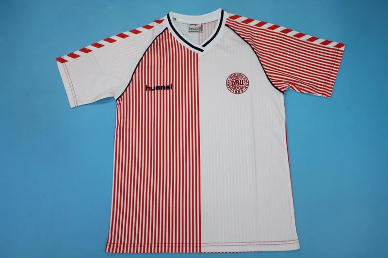 Denmark 1986 Away Shirt
