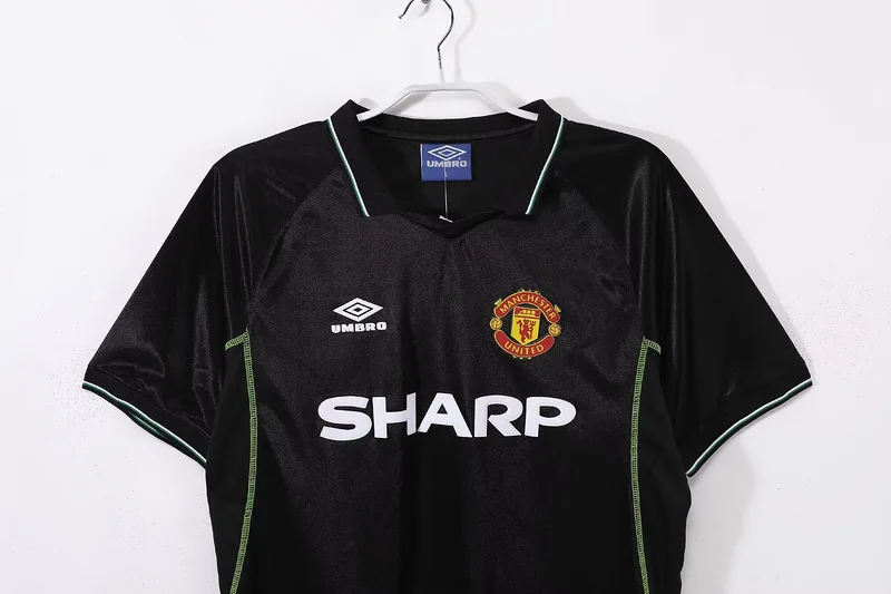 Manchester United 1998/99 Third Shirt Black — 2