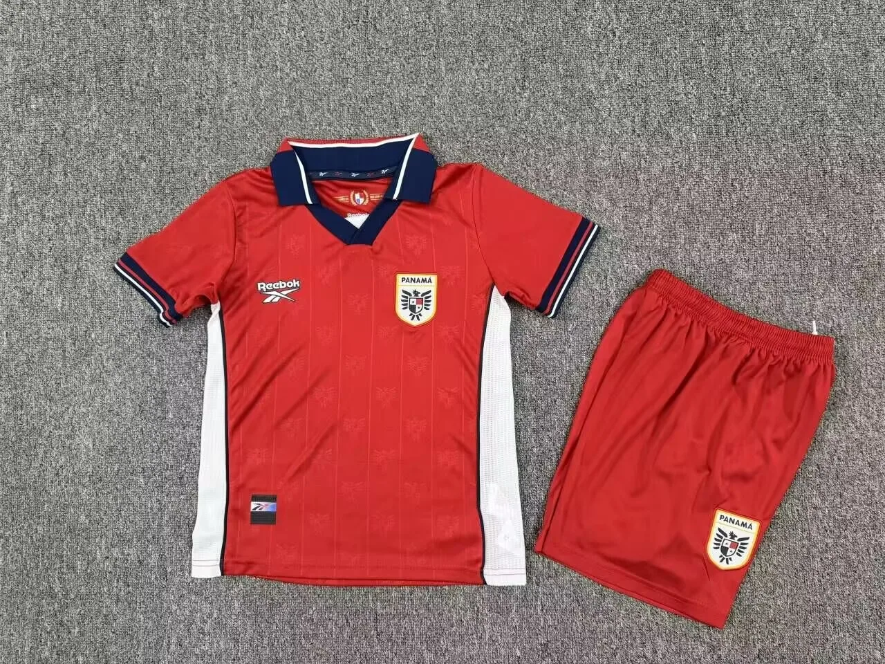 Panama 2016/28 Home Kids Kit