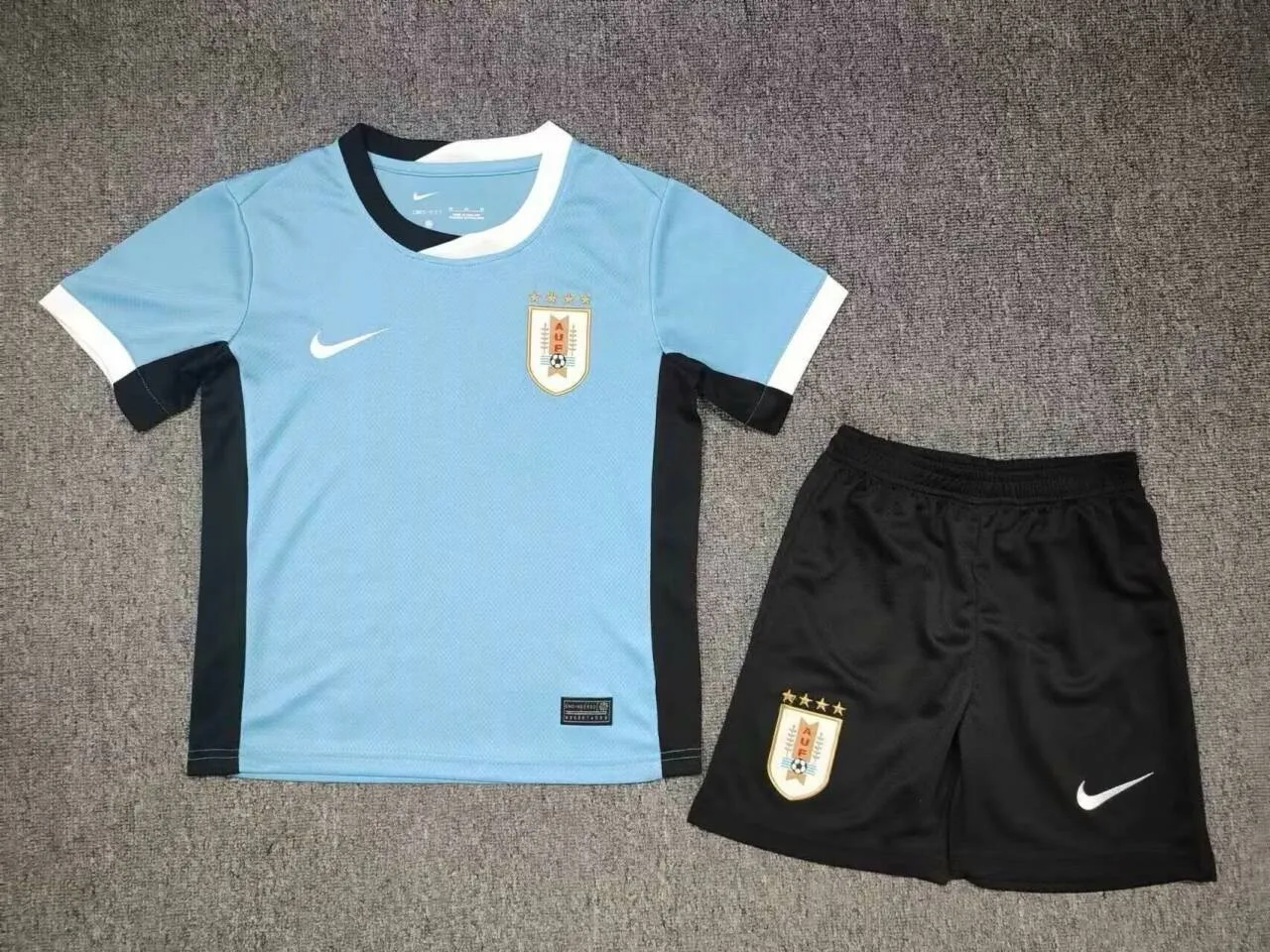 Uruguay 2024 Primera Equipación Conjunto de Niño