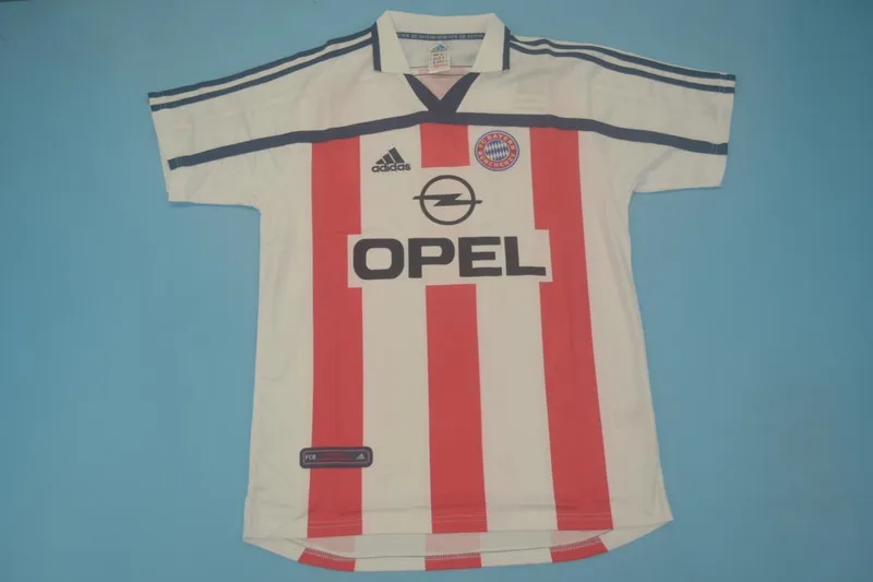 Bayern Munich 2000/02 Away Shirt