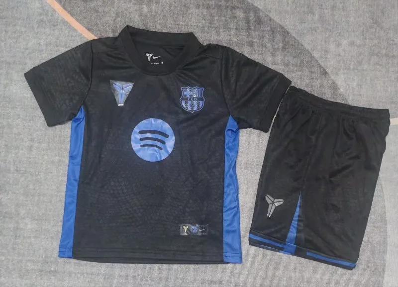Barcelona 2025/26 Kids Kit — 1