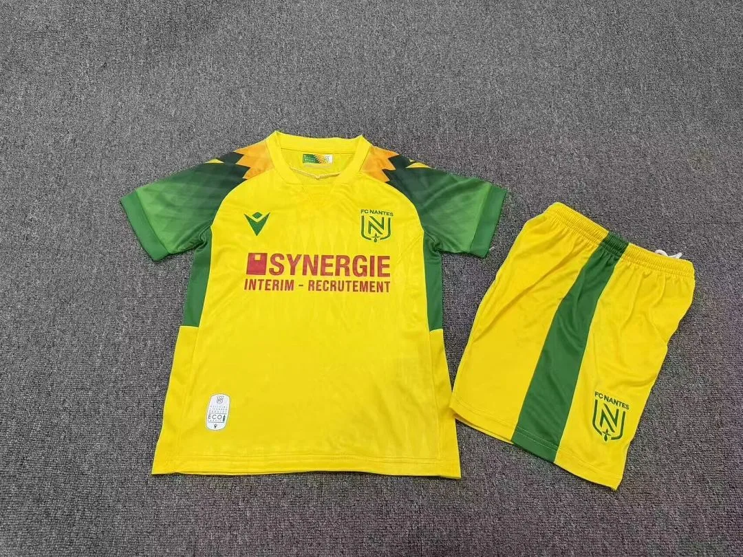 Nantes 2026/27 Primera Equipación Conjunto de Niño — 2