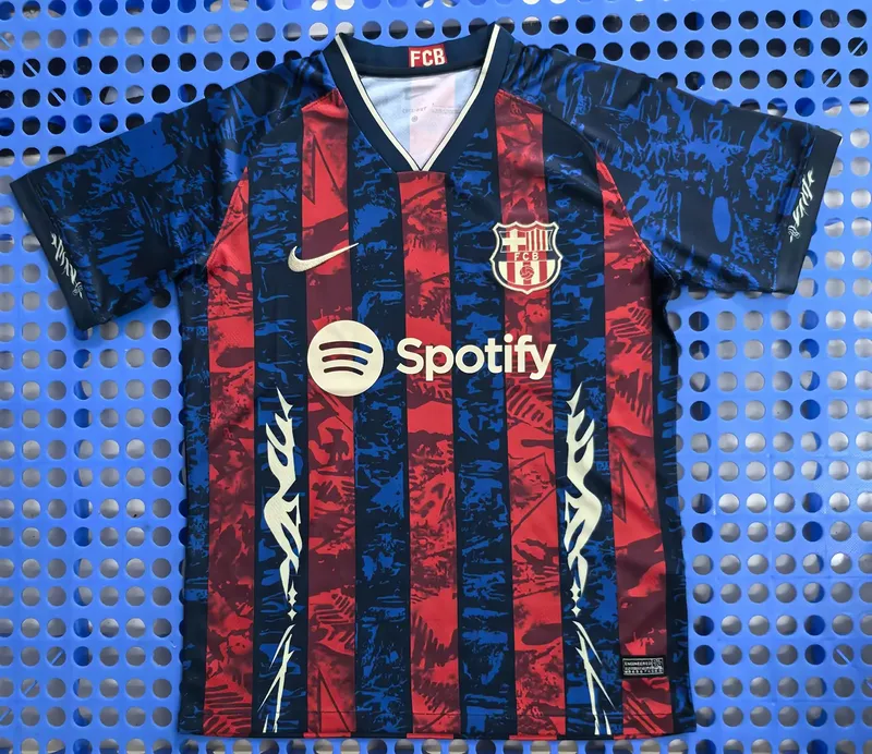 Barcelona 2025/26 Camiseta Edición Especial Red — 1