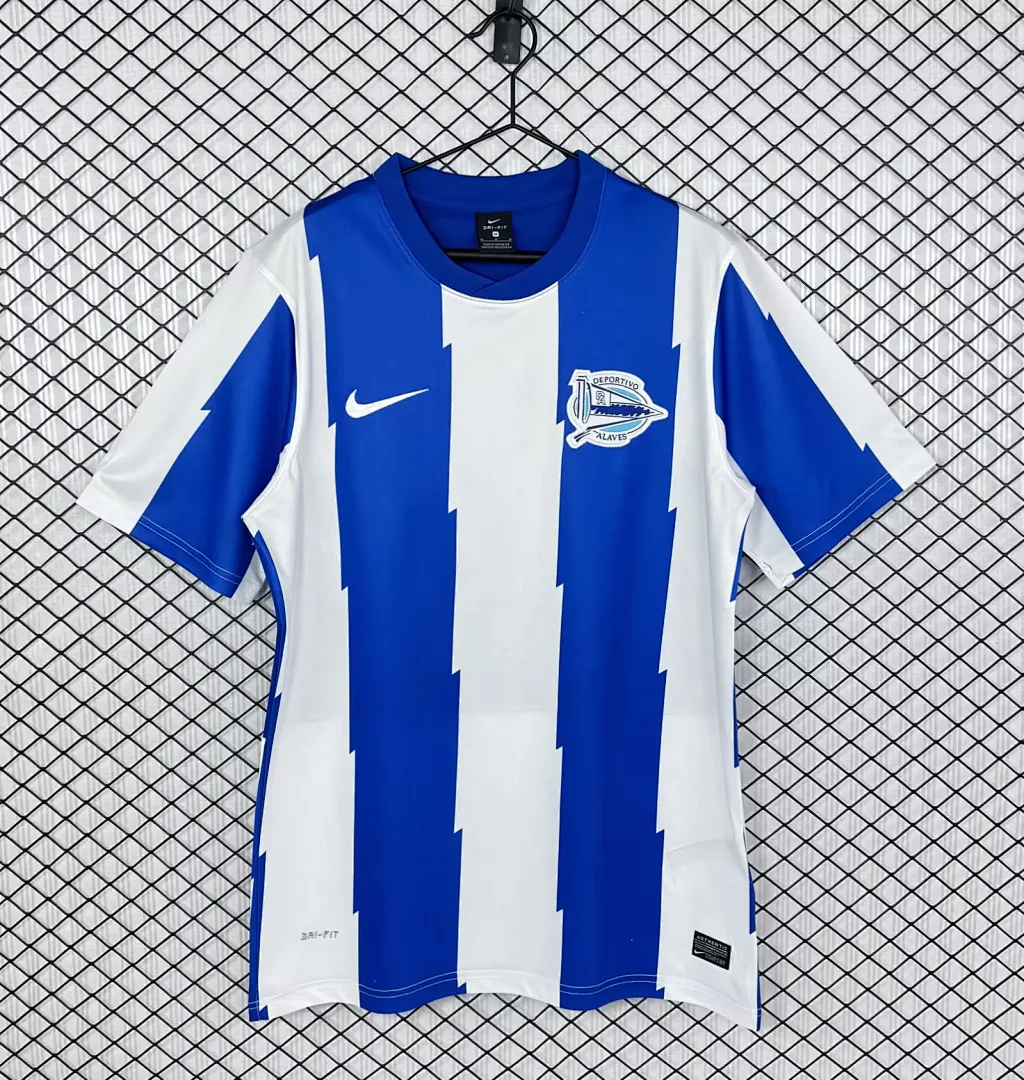 Deportivo Alavés 2011/12 Domicile Maillot — 2