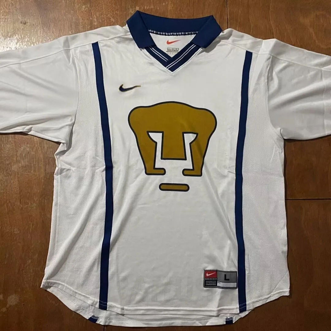 Pumas UNAM 1999/00 Home Shirt — 2