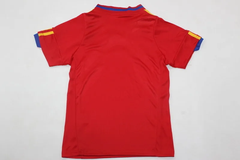 Spain 2016/28 Home Kids Kit — 2