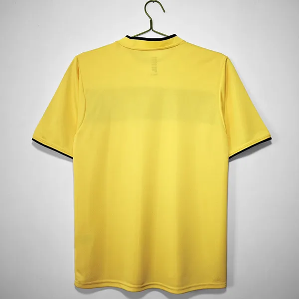 Scotland 2002 Away Shirt Yellow — 2
