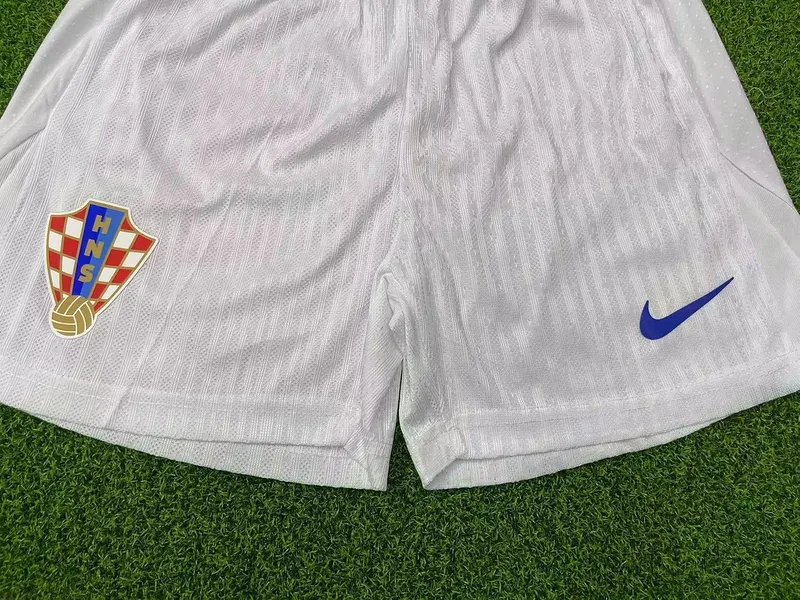 Croatia 2024 Home Kids Kit Player Version — 2