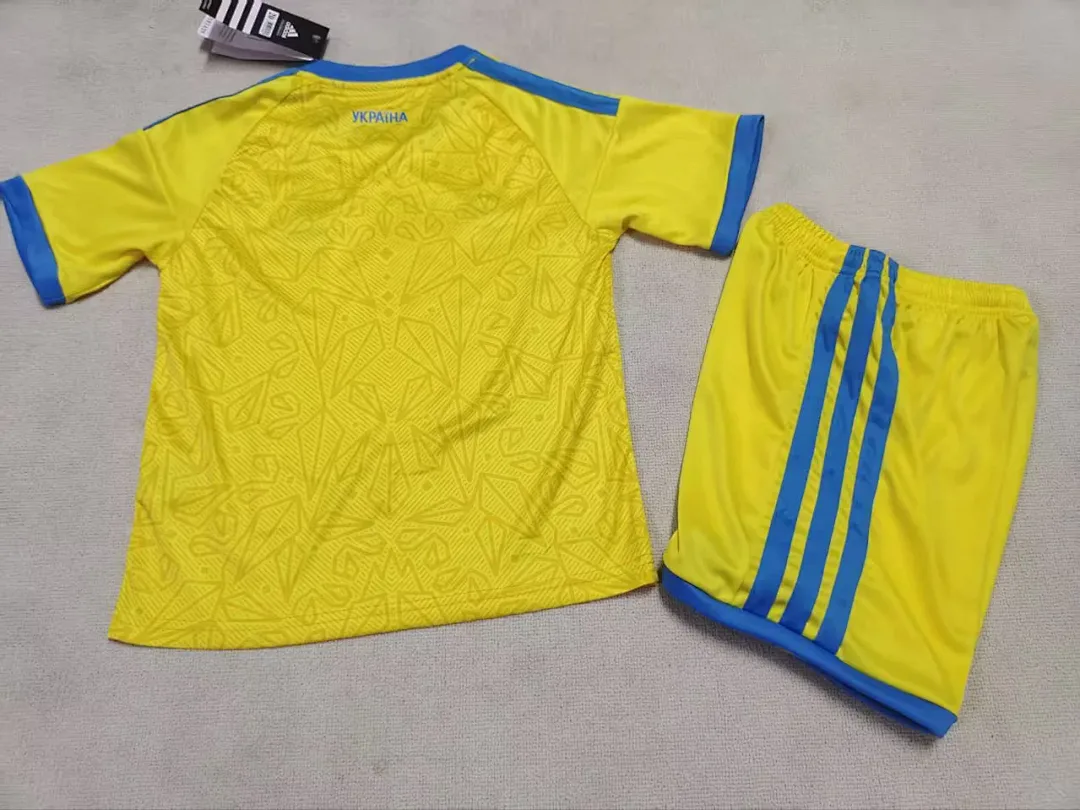 Ukraine 2016/28 Home Kids Kit