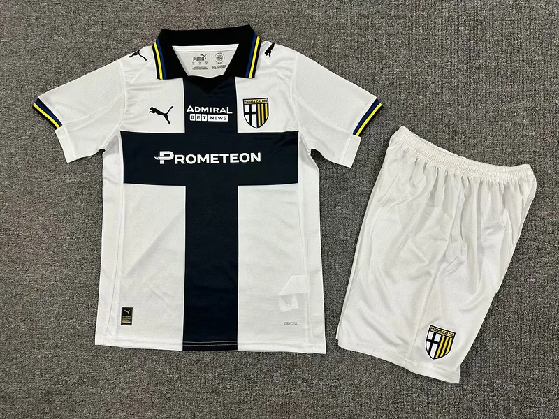 Parma 2025/26 Kids Kit