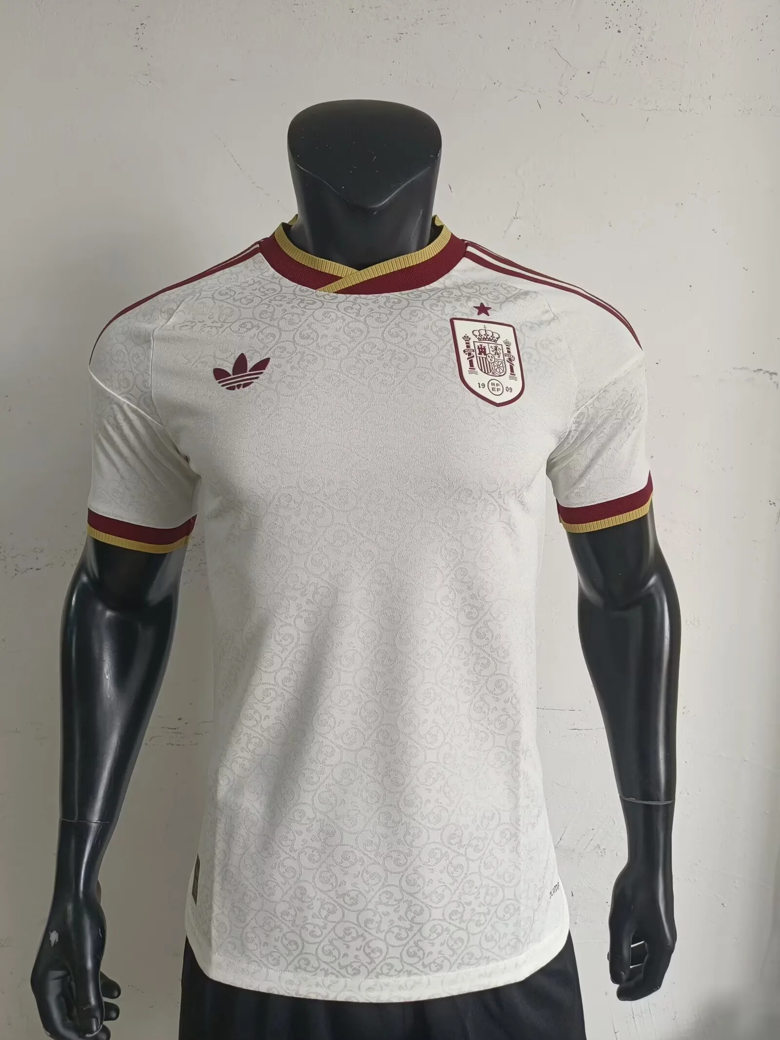 España 2026/27 Segunda Equipación Camiseta Versión Jugador