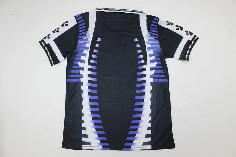 Real Madrid 1997/98 Away Kids Kit — 2