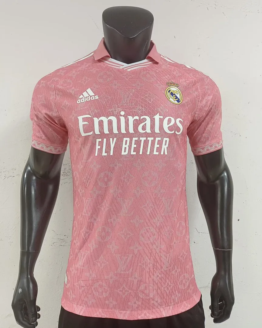 Real Madrid Shirt Player Version Special Edition Pink — 2