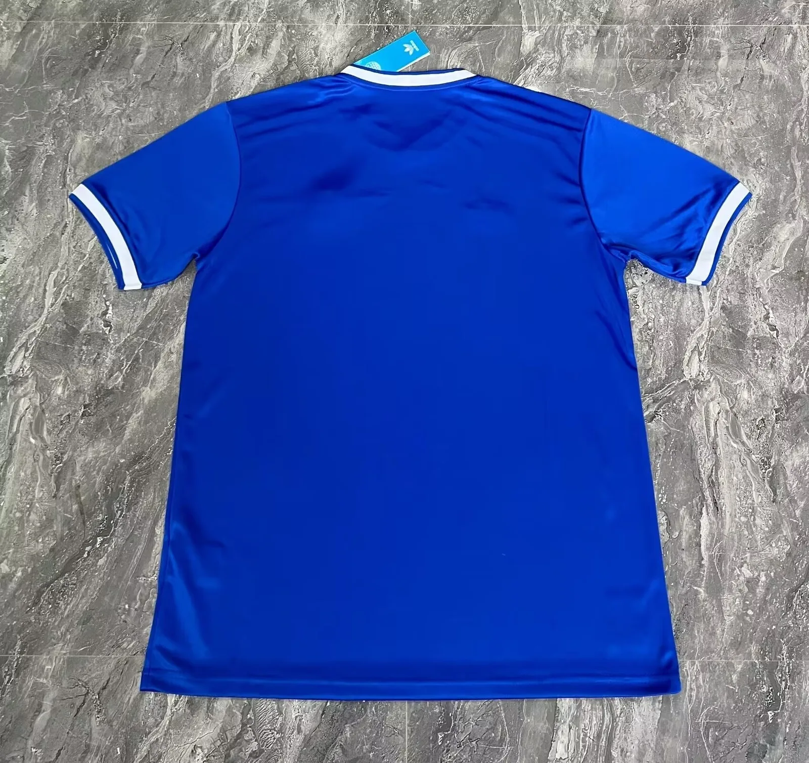 Real Madrid 2025/26 Ausweich Trikot — 2