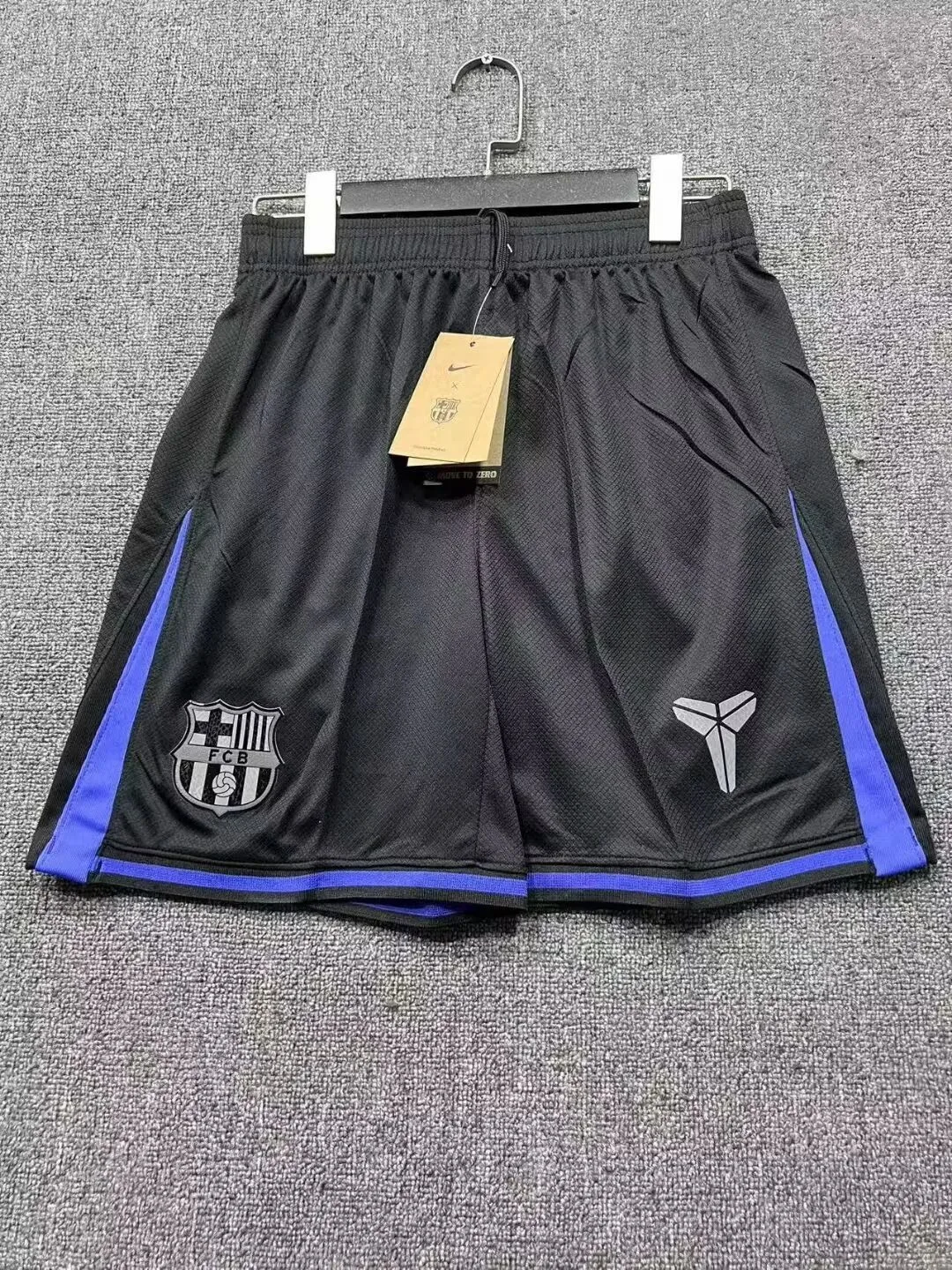 Barcelona 2025/26 Away Shorts — 1