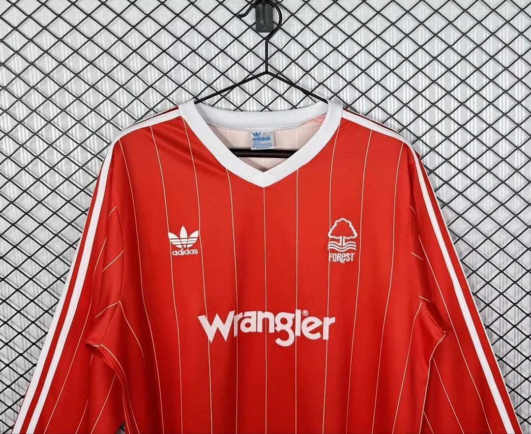 Nottingham Forest 1982/84 Domicile Maillot Manches Longues — 2