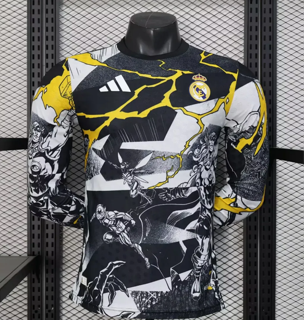Real Madrid 2025/26 Camiseta Manga Larga Versión Jugador Marvel