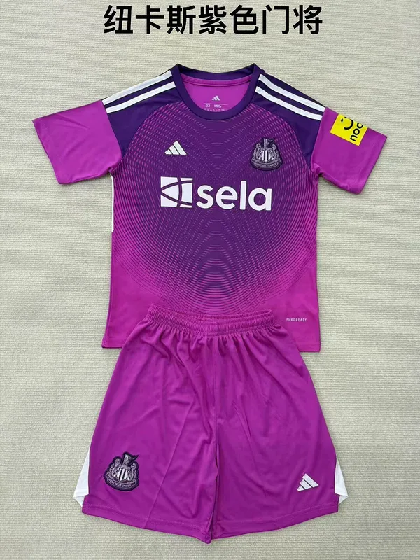 Newcastle United 2025/26 de Portero Conjunto de Niño Purple — 1