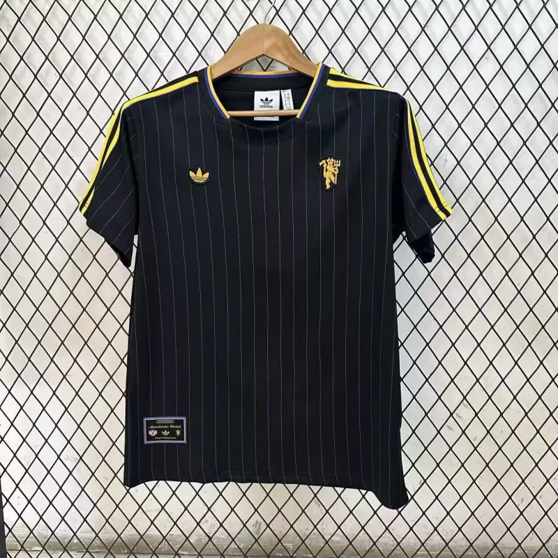 Manchester United 2025/26 Camiseta Manga Corta — 1
