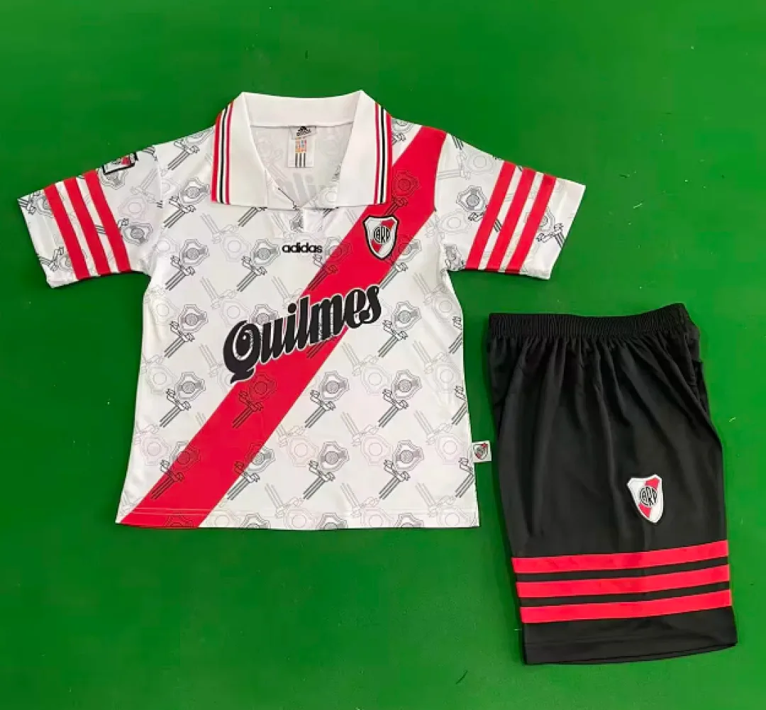 River Plate 1996/97 Primera Equipación Conjunto de Niño