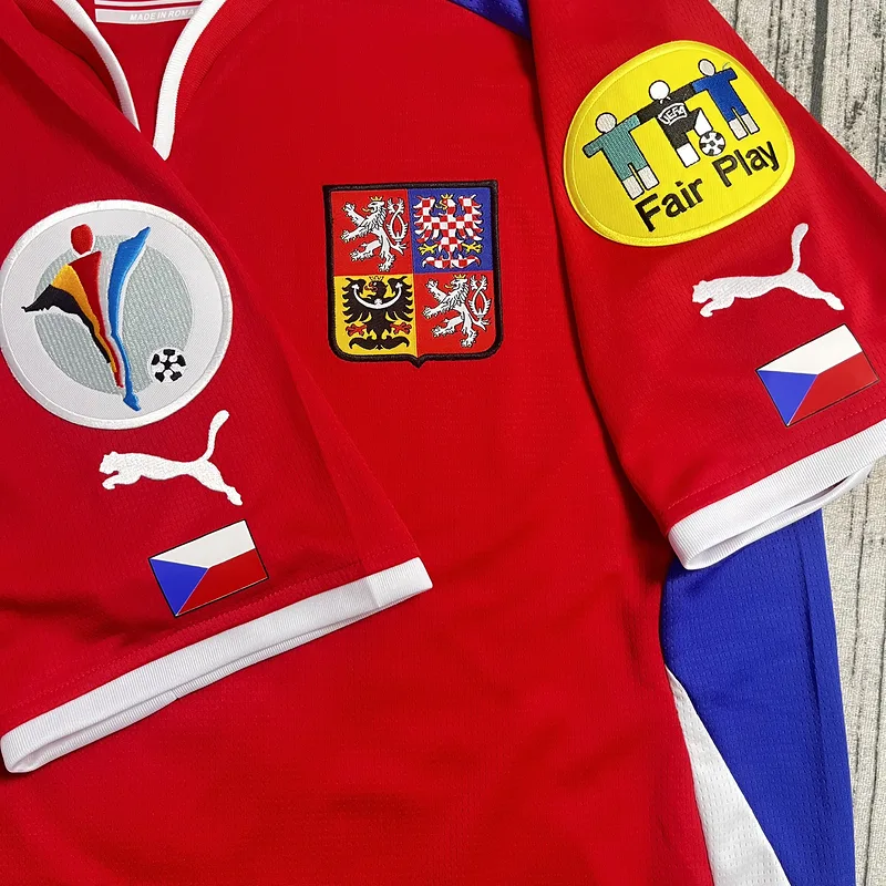 Czech Republic 2000 Home Shirt — 2