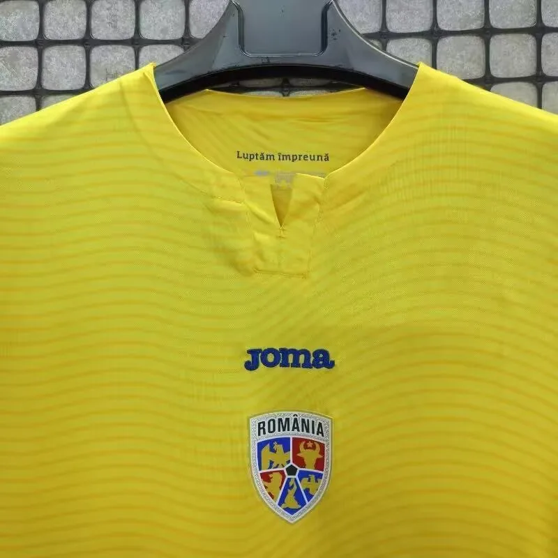 Rumanía 2025/26 Primera Equipación Camiseta Manga Corta