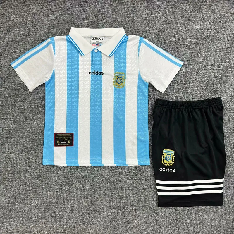 Argentina 2016/28 Home Kids Kit