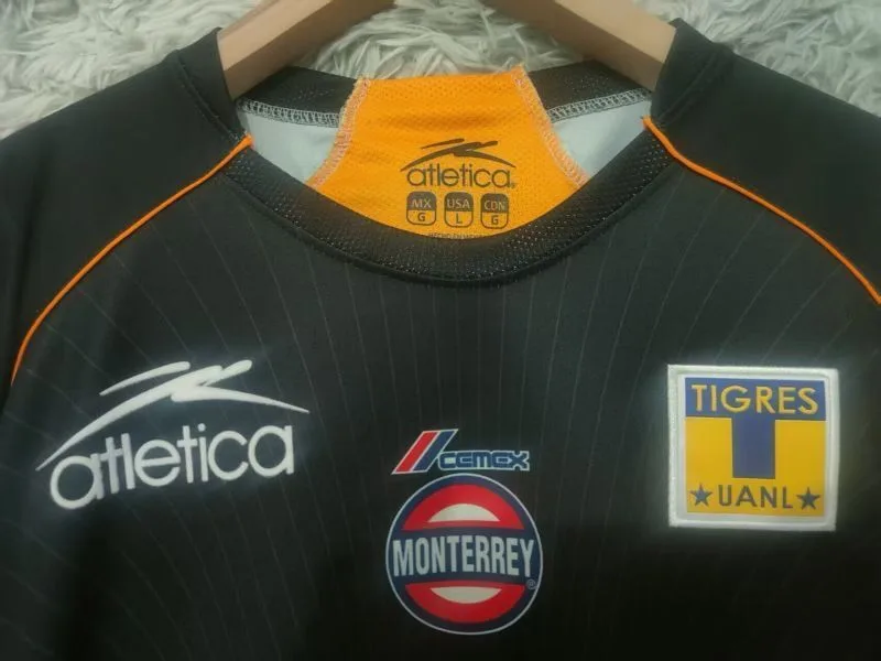 Tigres UANL 2005 Third Shirt Black