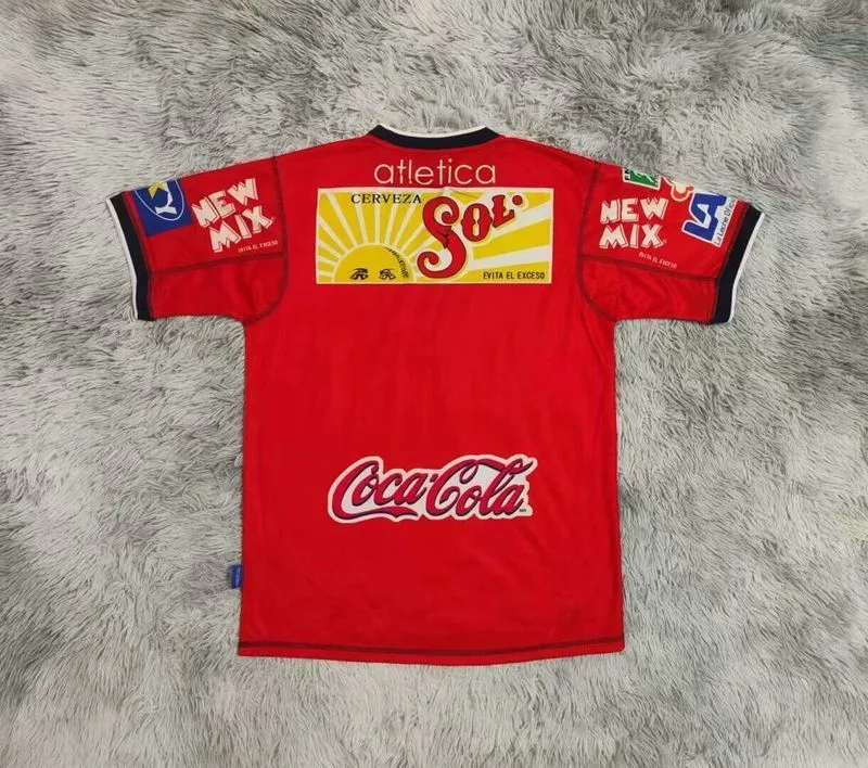 Chivas Guadalajara 2002/03 Away Shirt Red