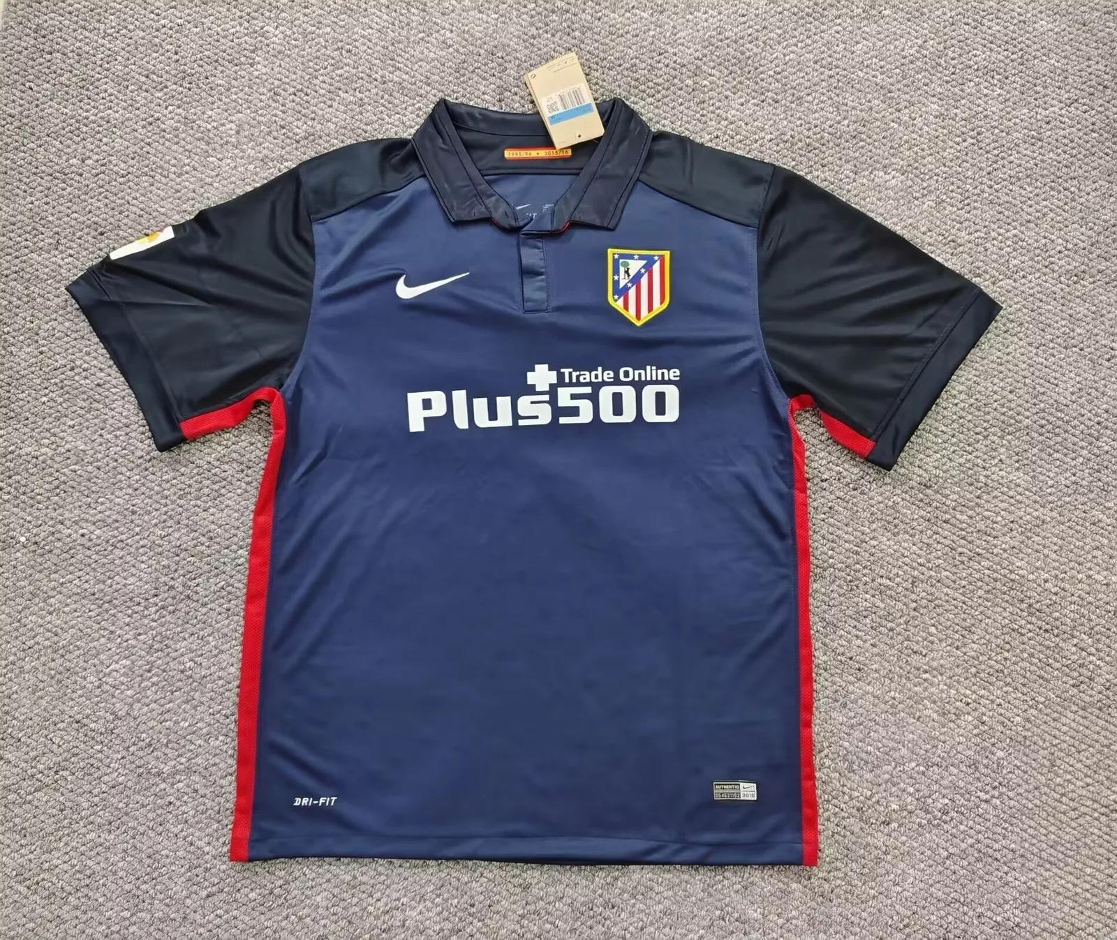 Atlético Madrid 2016/17 Away Shirt — 1
