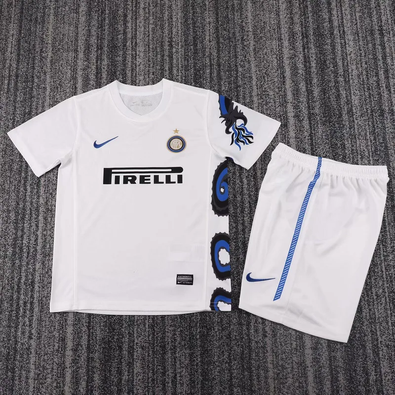 Inter Milan 2010/11 Away Kids Kit