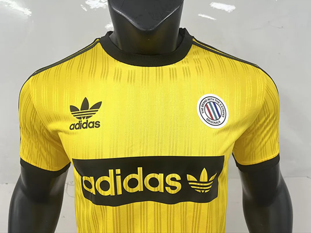 Ad Shirt Player Version Yellow — 2