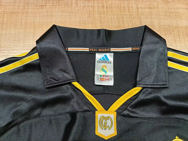 Real Madrid 1999/00 Away Shirt Long Sleeve — 2