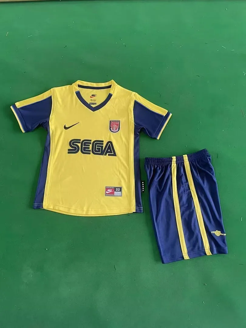 Arsenal 2000/01 Away Kids Kit Yellow — 1