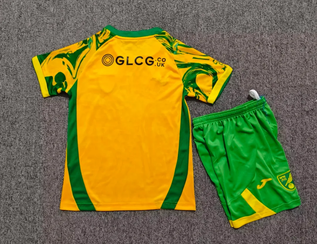 Norwich City 2026/27 Home Kids Kit
