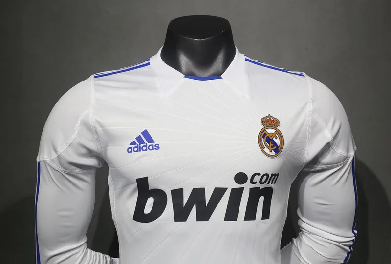 Real Madrid 2010/11 Home Shirt Long Sleeve Player Version — 2