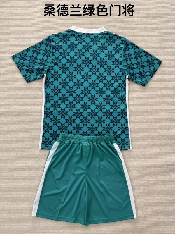 Sunderland 2025/26 Goalkeeper Kids Kit Green